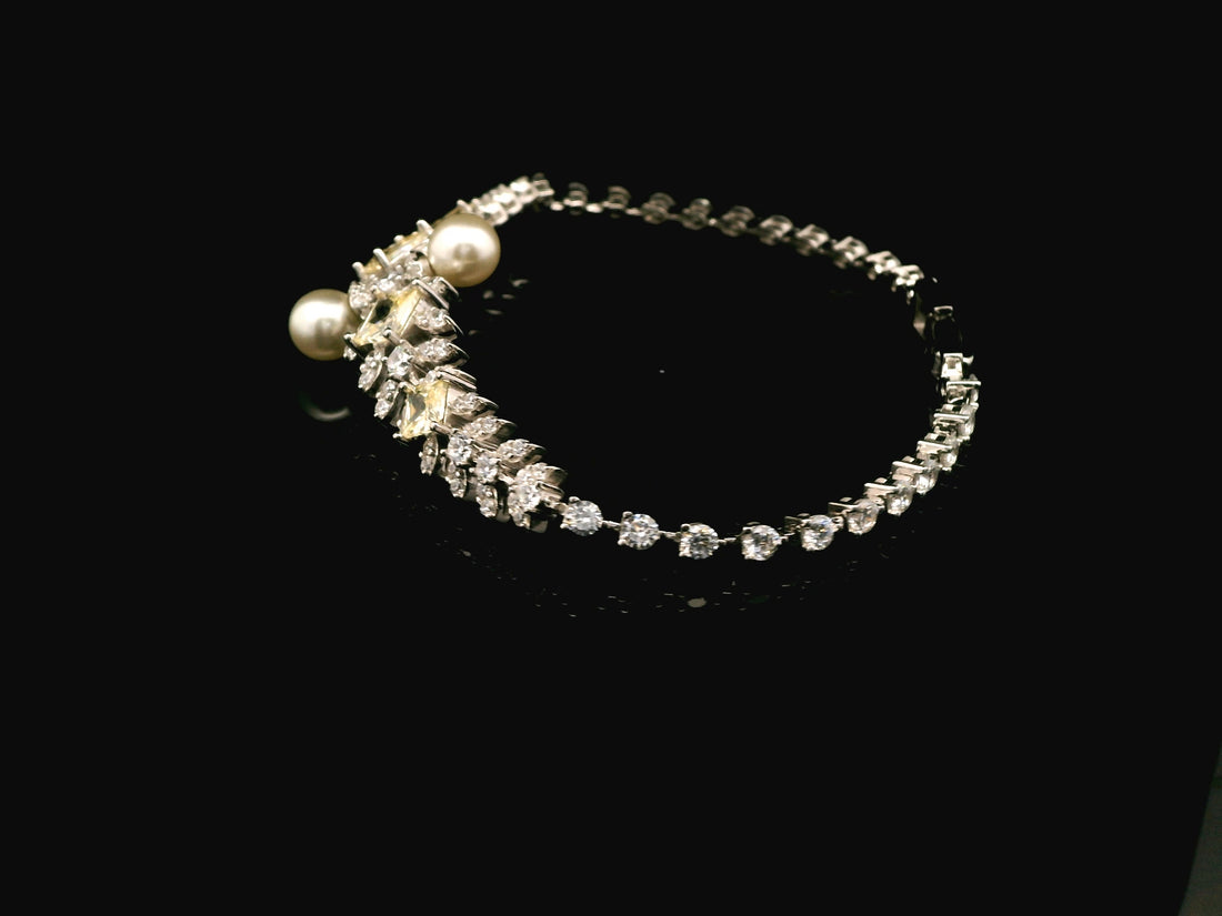 92.5 Sterling Silver Champagne Spark Pearl Bracelet 25324