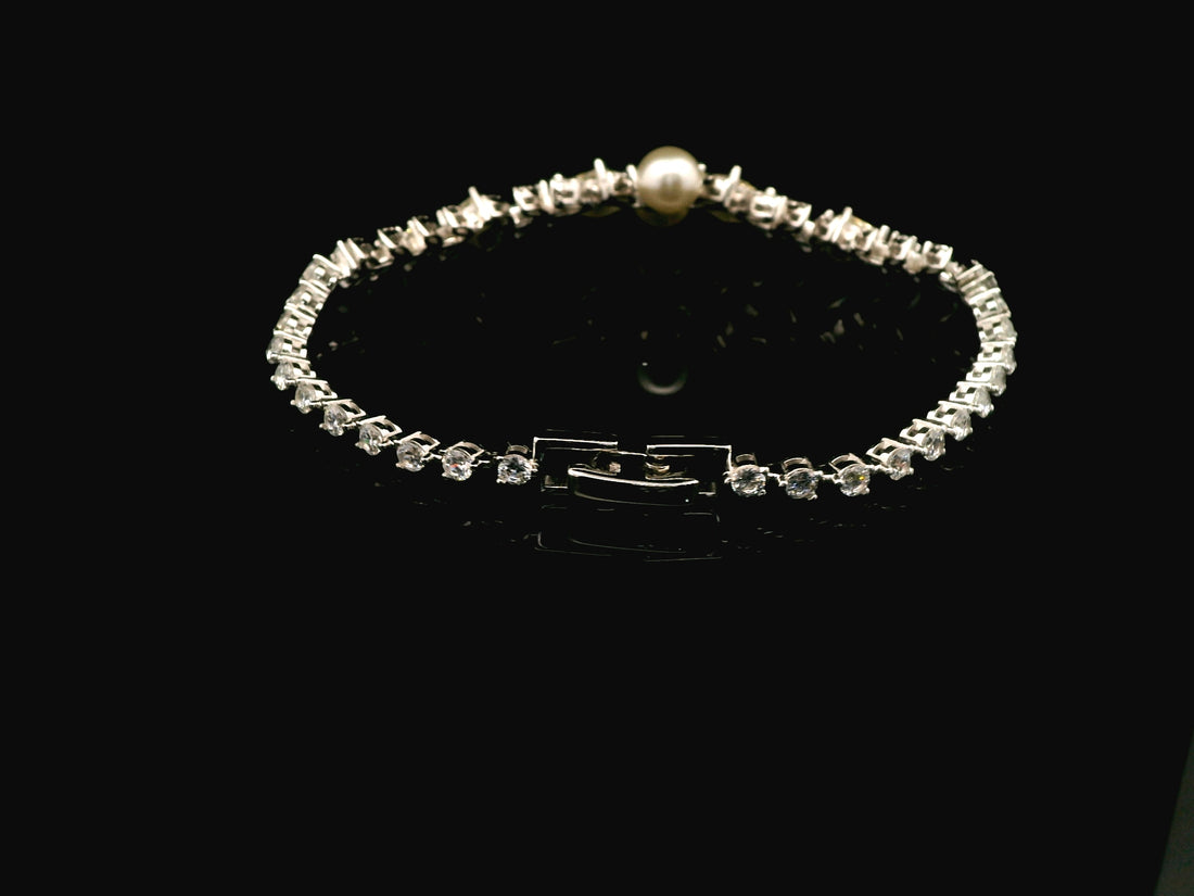 92.5 Sterling Silver Champagne Spark Pearl Bracelet 25324