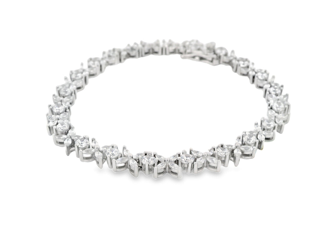 92.5 Sterling Silver Bloom Cluster Line Bracelet  25880