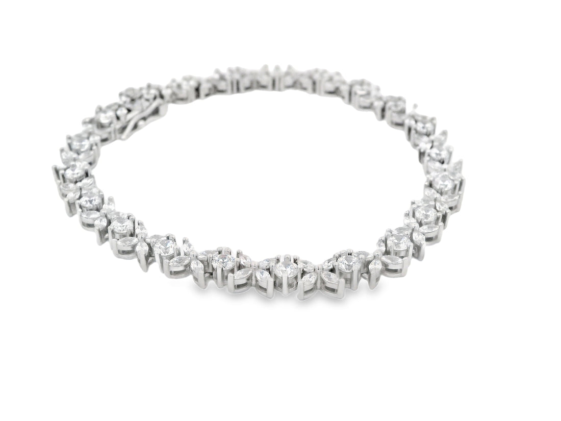 92.5 Sterling Silver Bloom Cluster Line Bracelet  25880