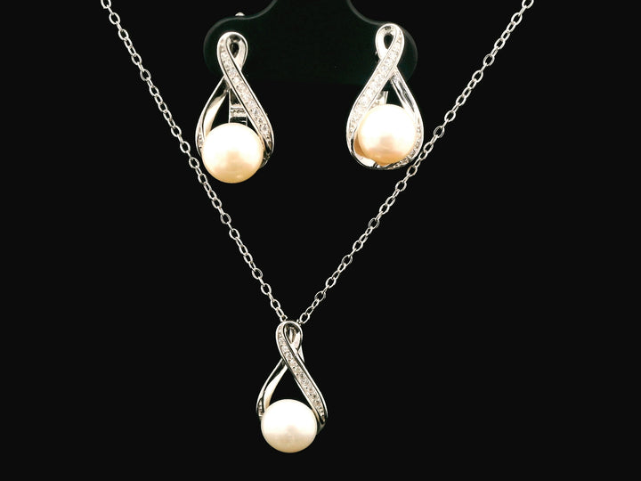 92.5 Sterling Silver Divine Swirl Pearl  Chain Pendant Set  25889