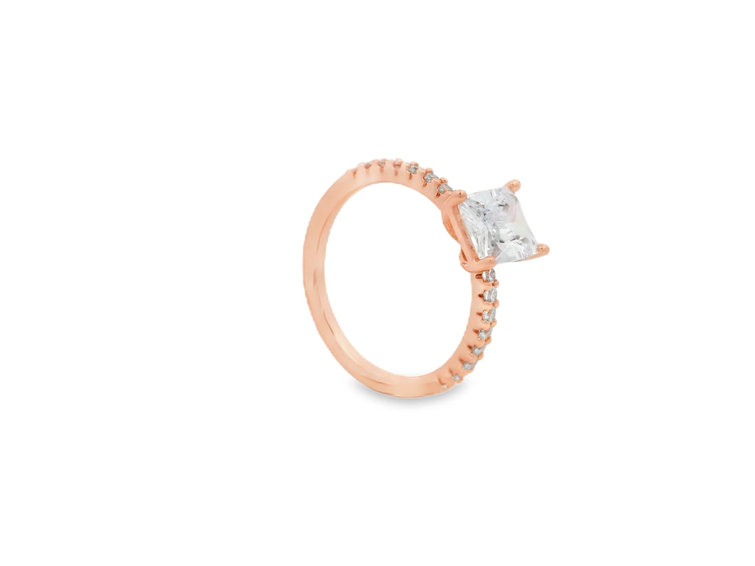Zircon Finger Ring 28216