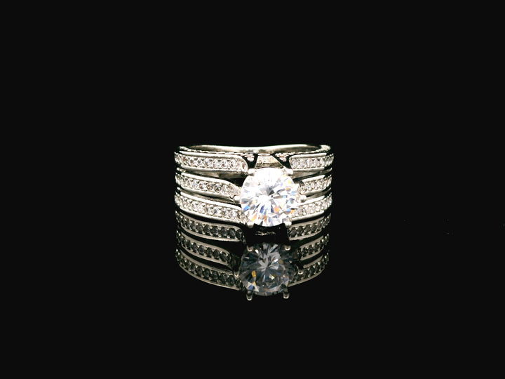 Zircon Finger Ring   28240