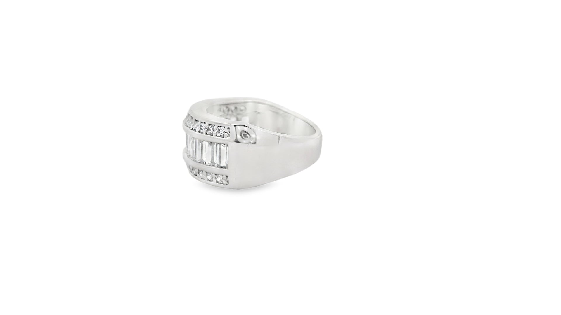 Zircon Finger Ring  29467