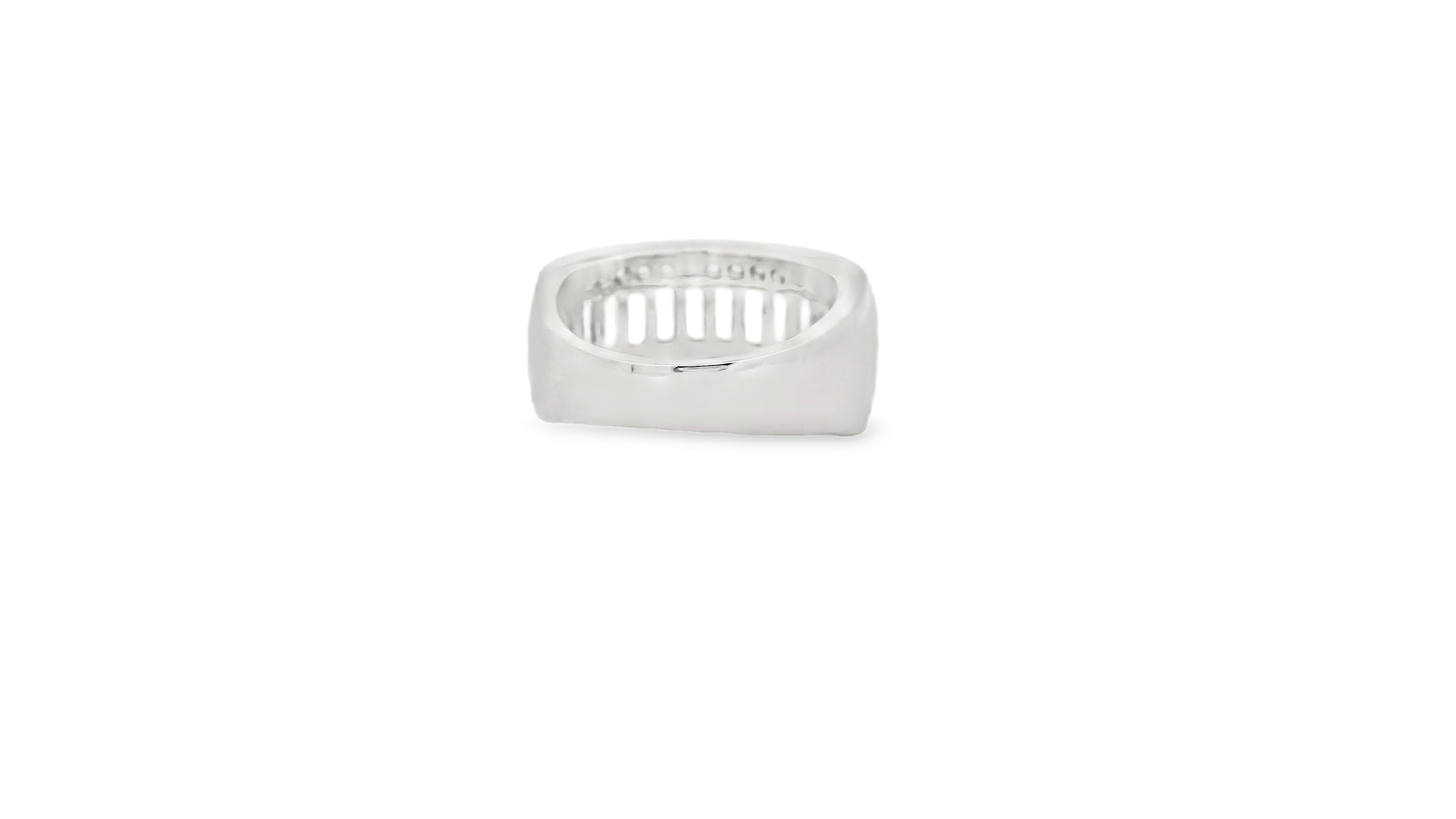 Zircon Finger Ring  29467