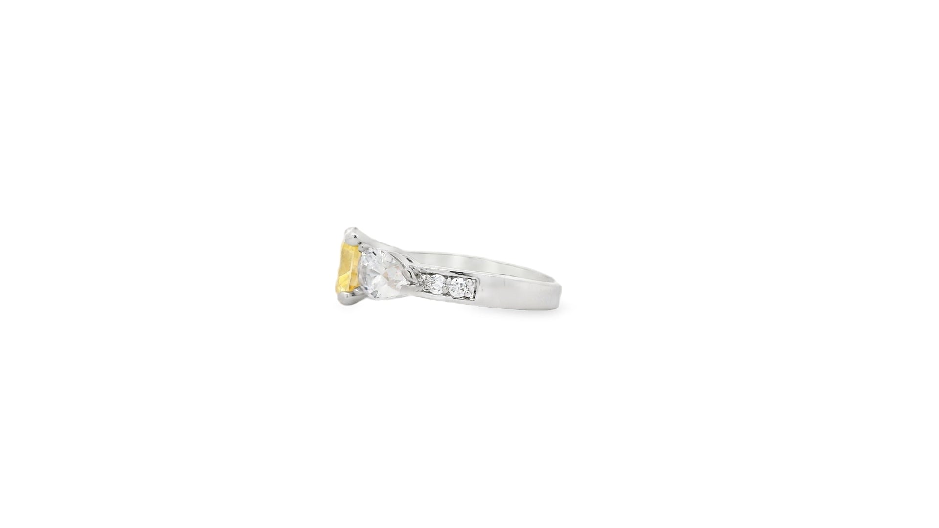 Zircon Finger Ring  29476