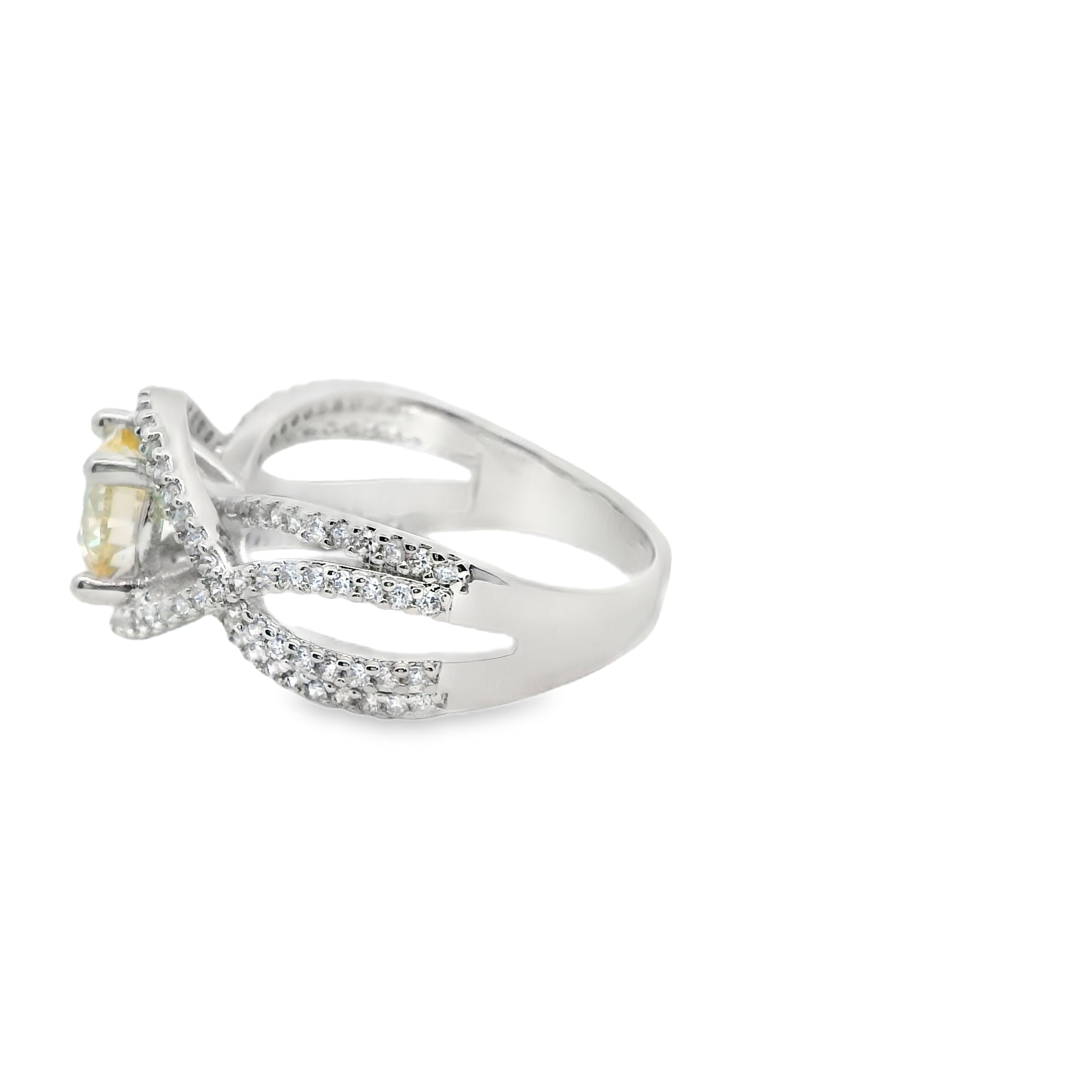 Zircon Finger Ring   29611