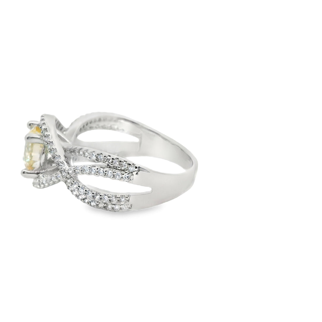 Zircon Finger Ring   29611
