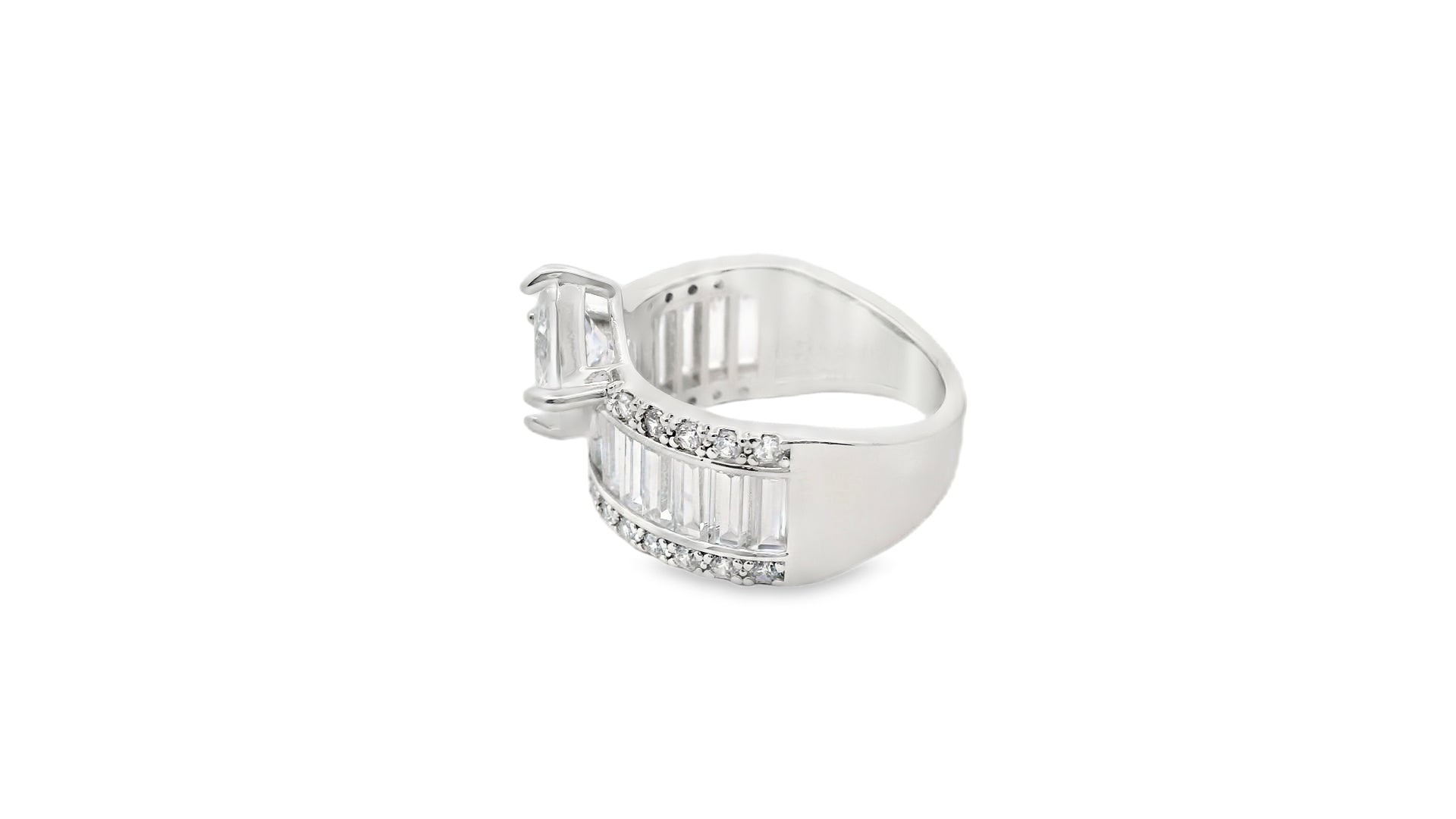 Zircon Finger Ring   29621