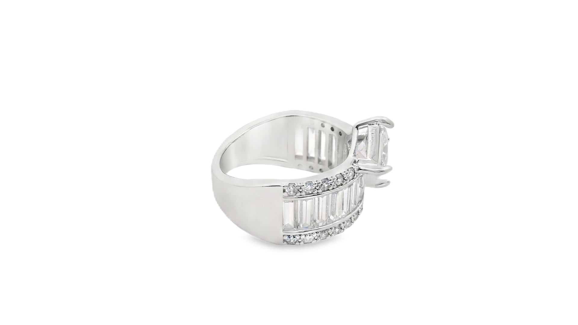 Zircon Finger Ring   29621