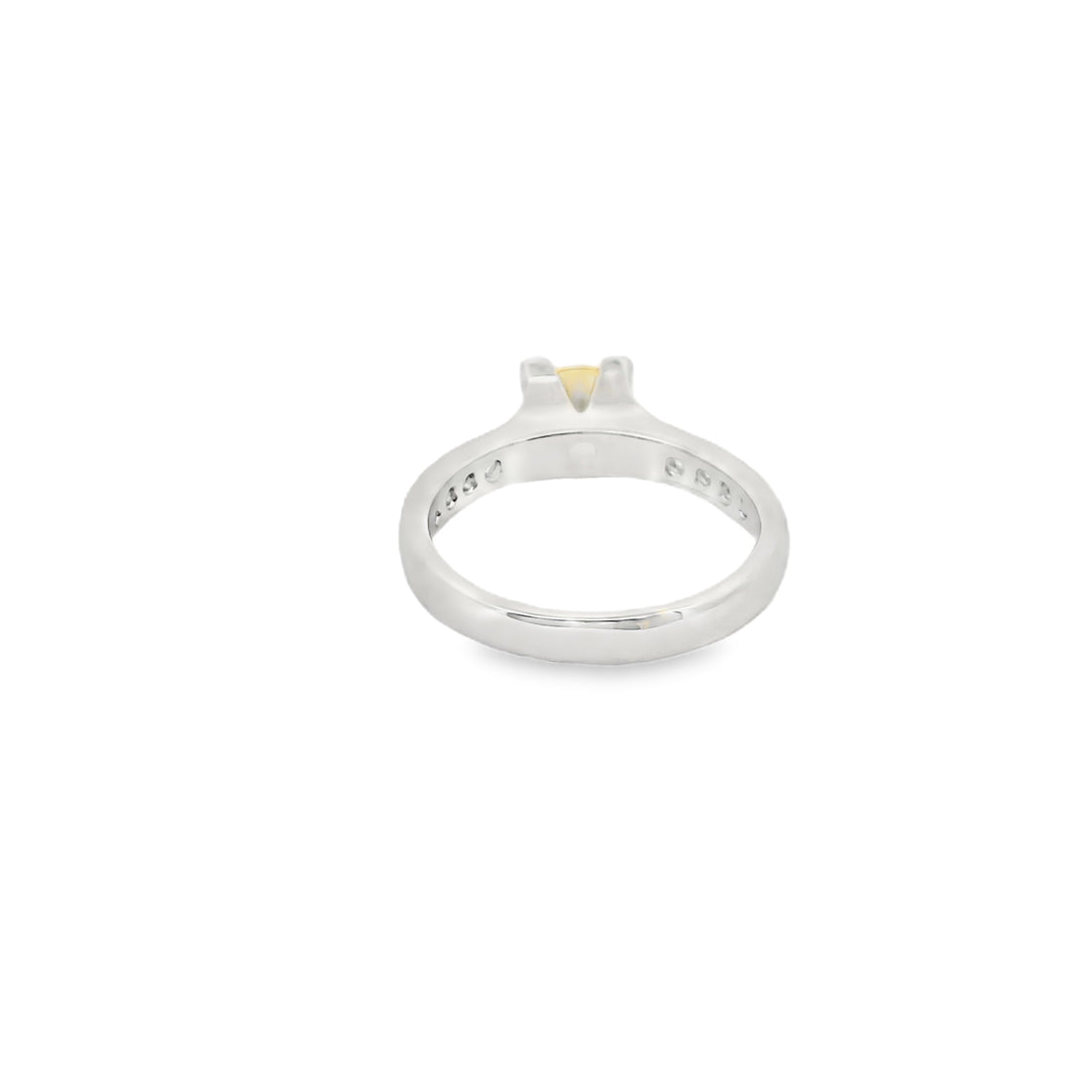 Zircon Finger Ring   29622