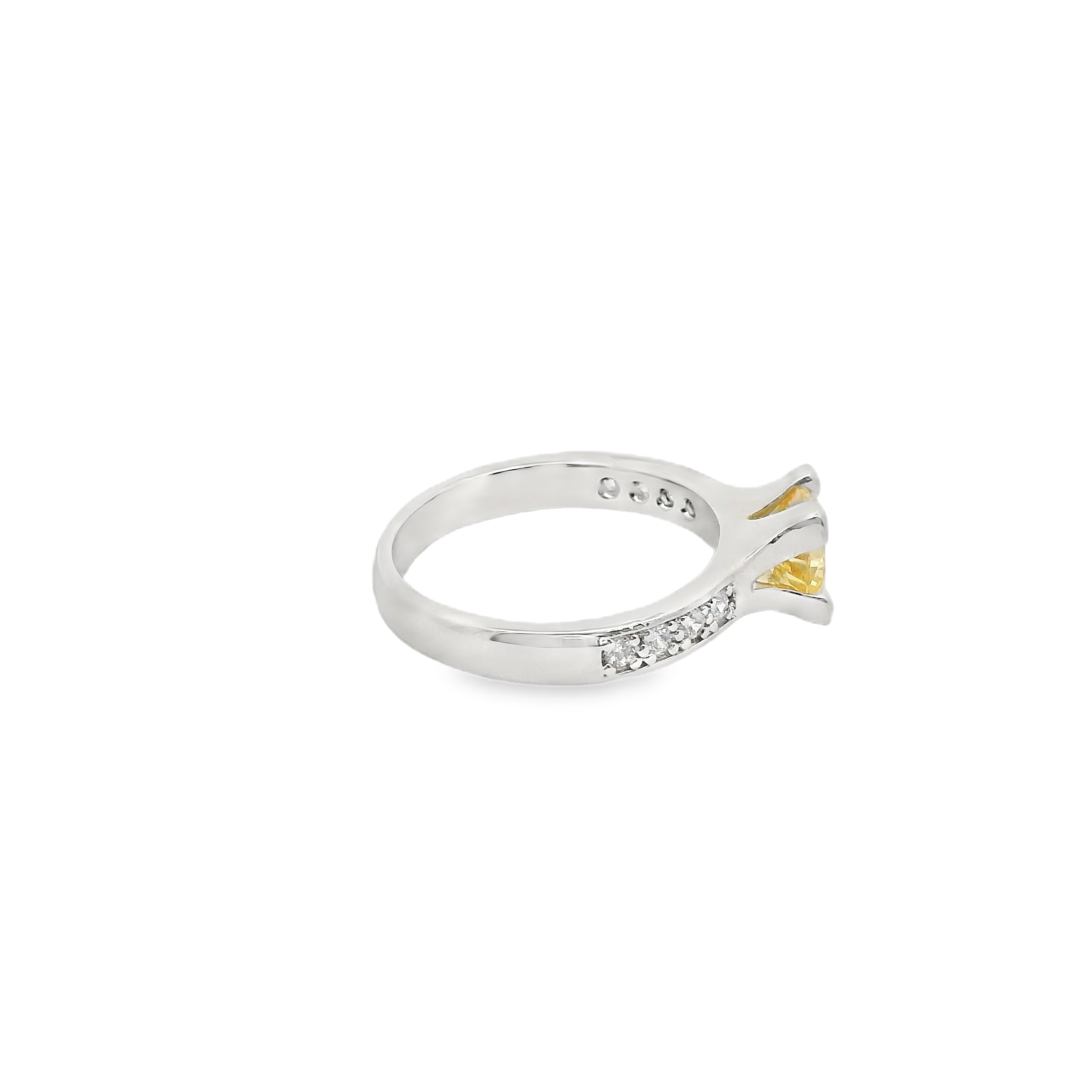 Zircon Finger Ring   29622