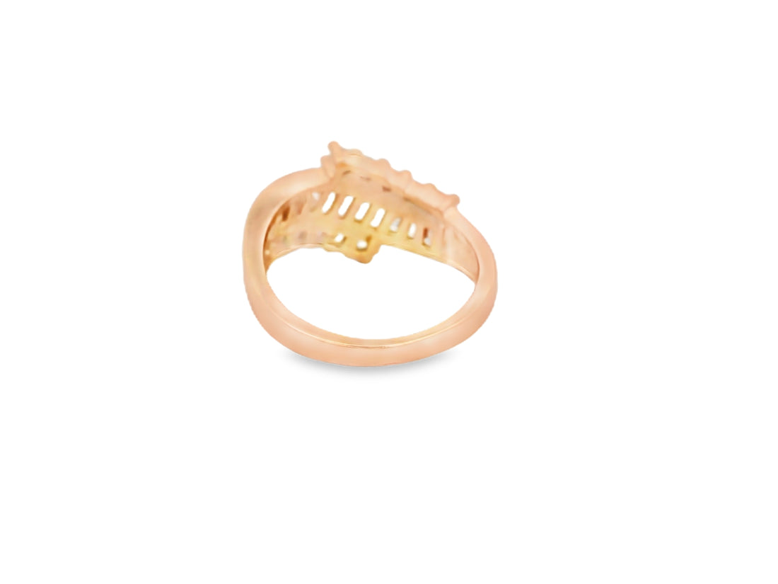 Zircon Finger Ring  29955