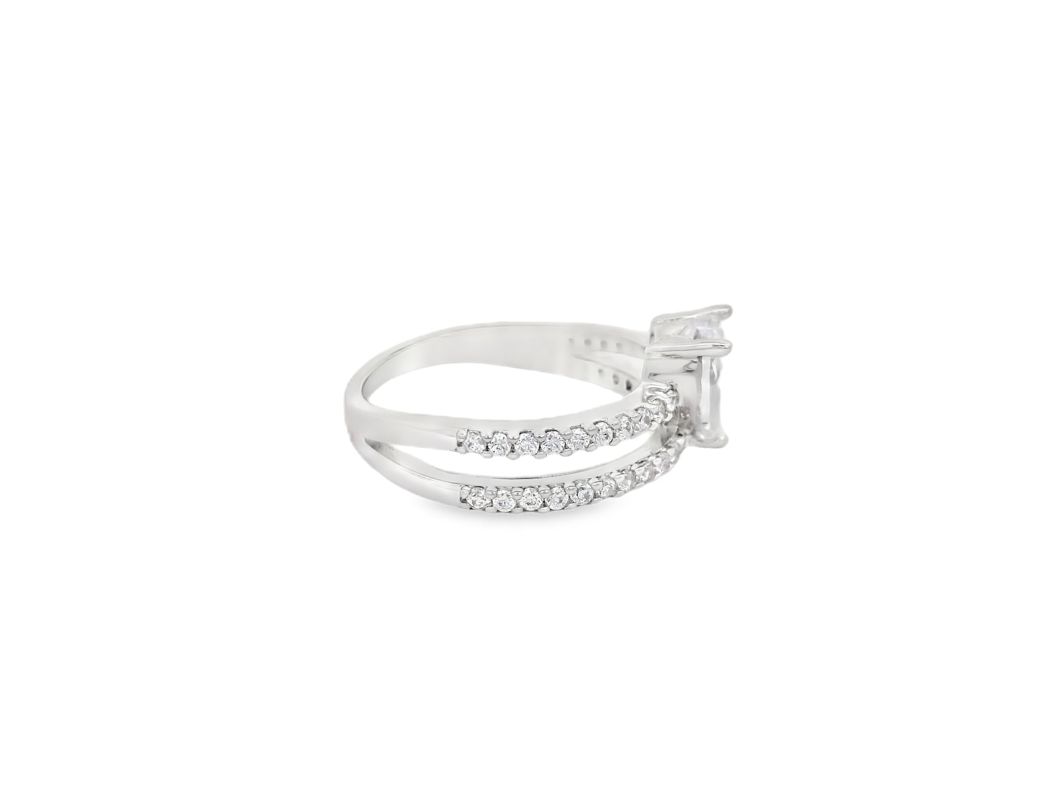 Zircon Finger Ring  29988