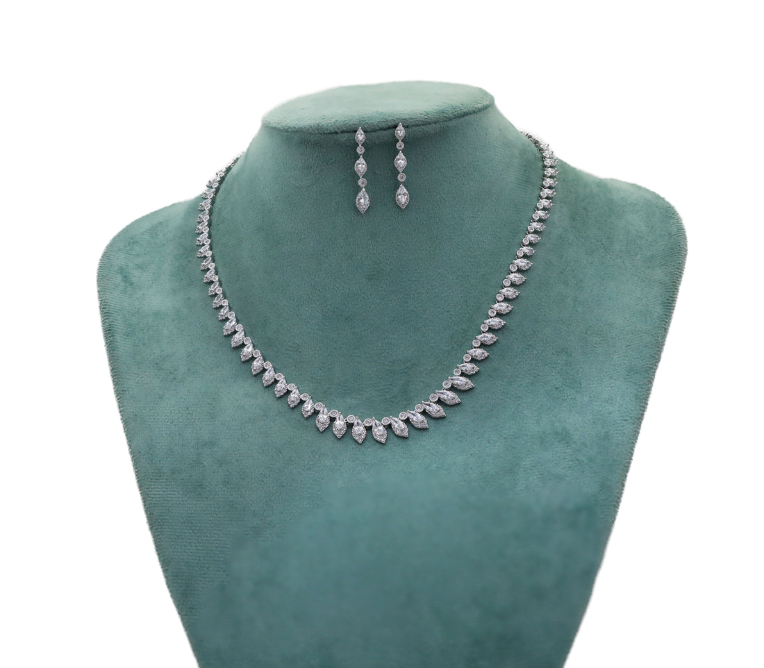 Zircon Royal Leaf Cluster Necklace Set 3220