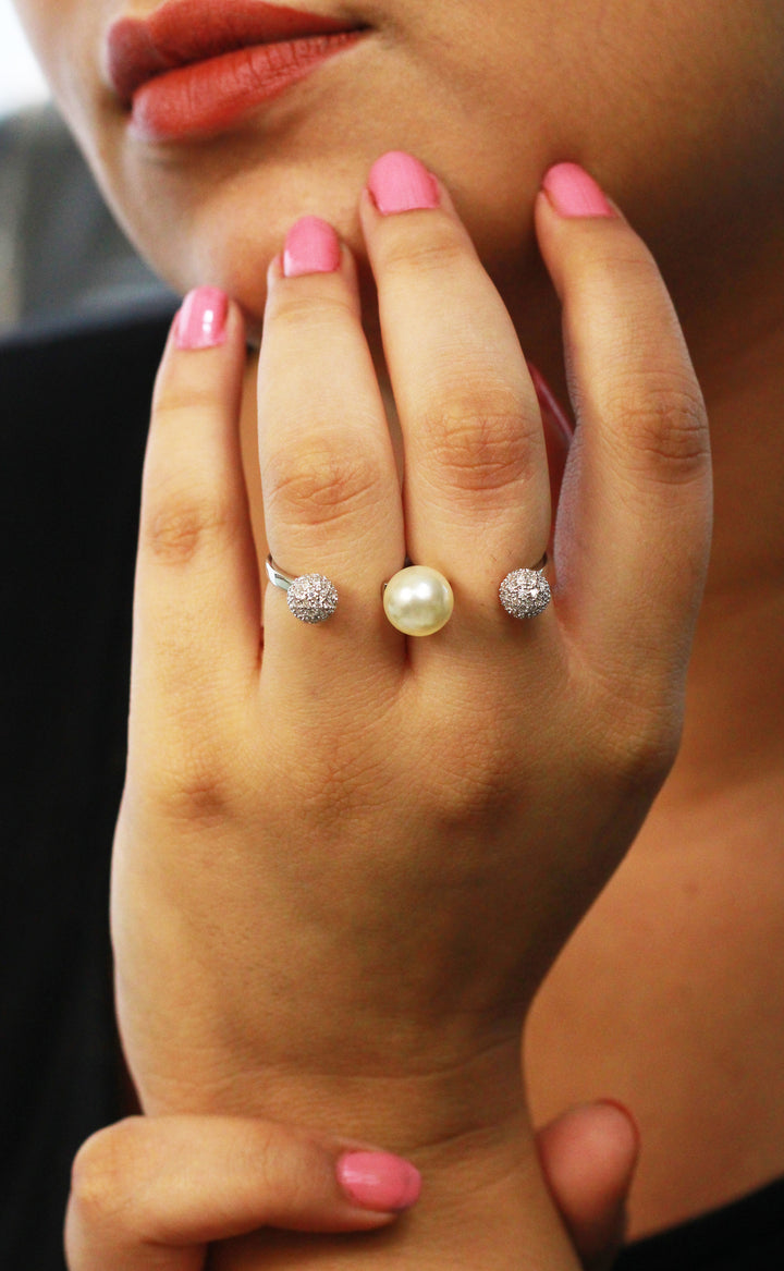 Zircon Finger Ring 19431