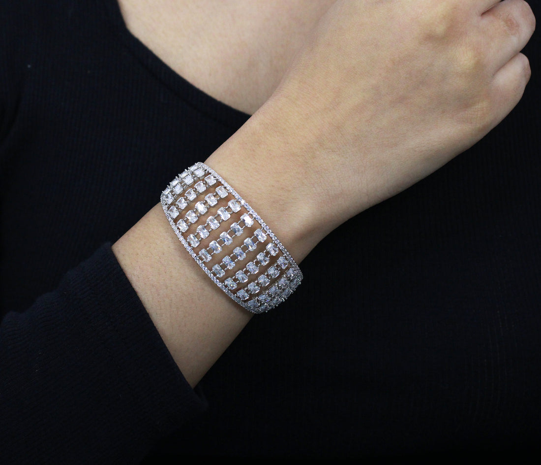 Zircon Kada 13864