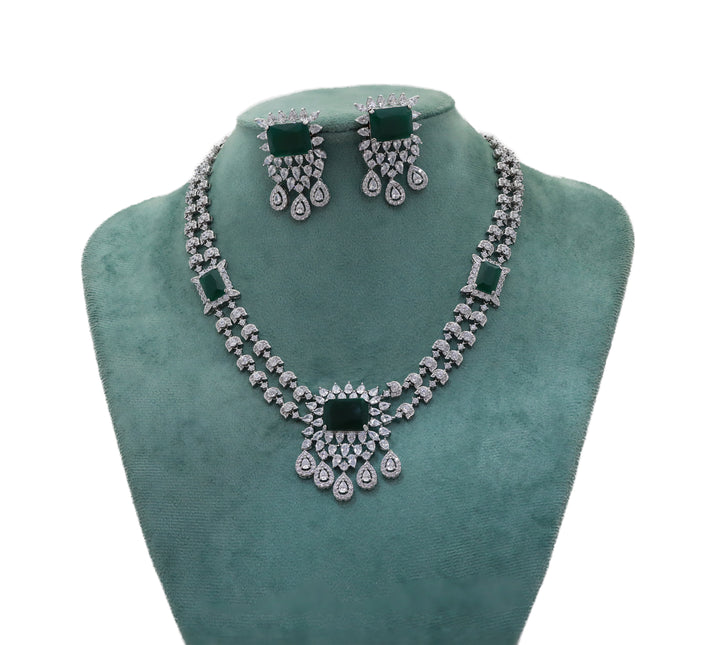 Zircon Royal Heritage Necklace Set 4311