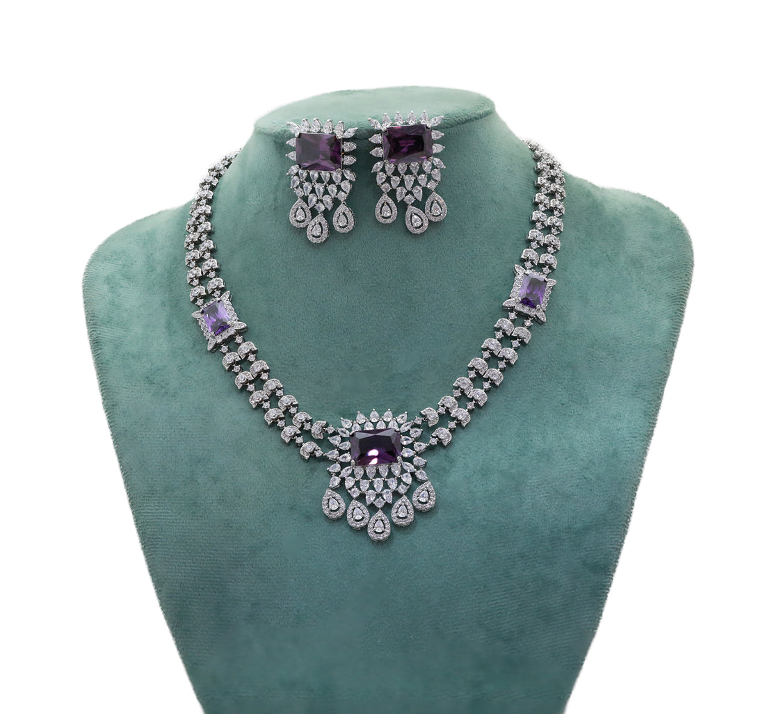 Zircon Royal Heritage Necklace Set 4311