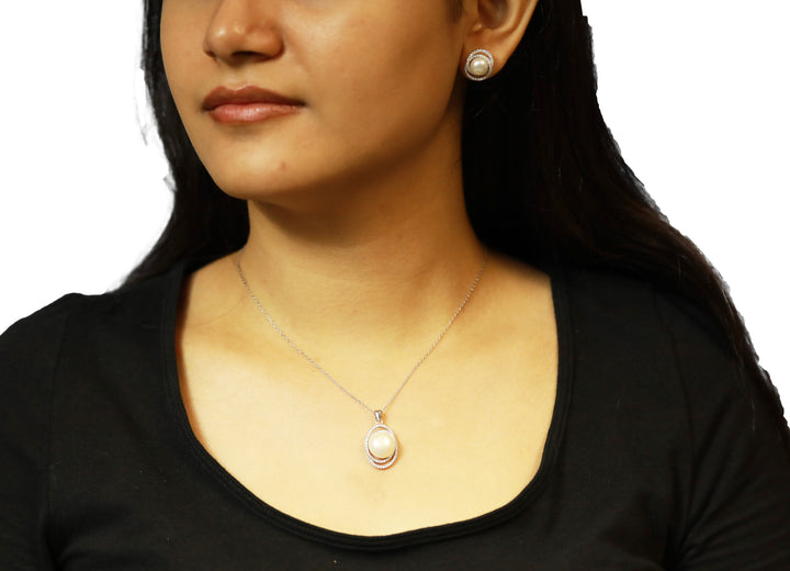 92.5 Sterling Silver  Swirl Halo Pearl Chain Pendant Set 15536