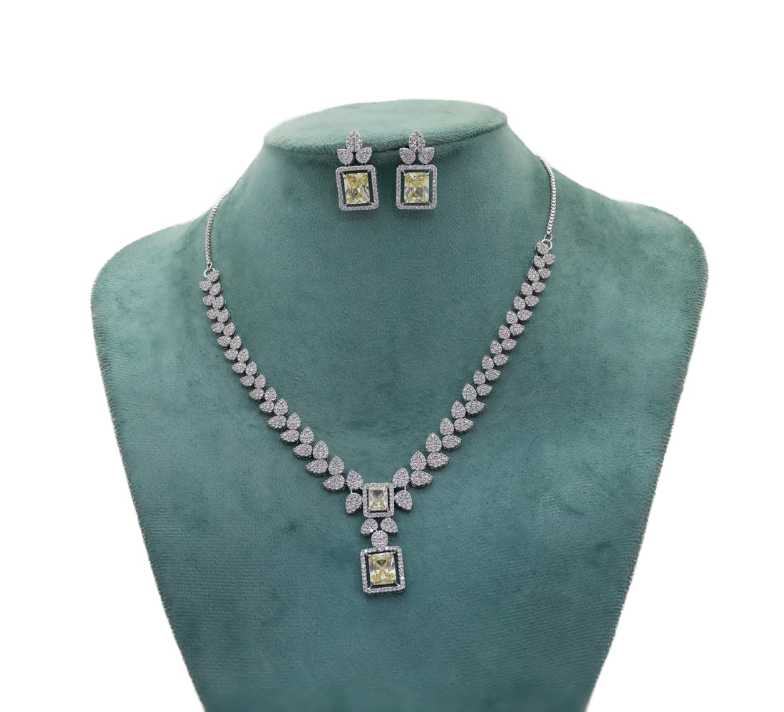 Zircon Sunlit Vine Necklace Set  4457