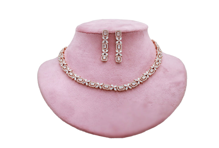 Zircon Halo Sparkle Floral Necklace Set 9926
