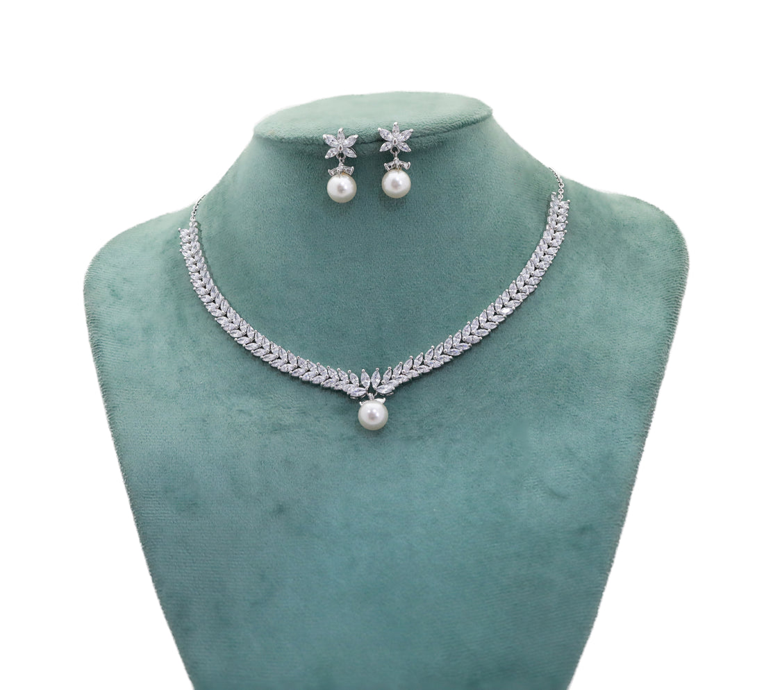 Zircon Leaf Motif Pearl Drop Necklace Set  4771