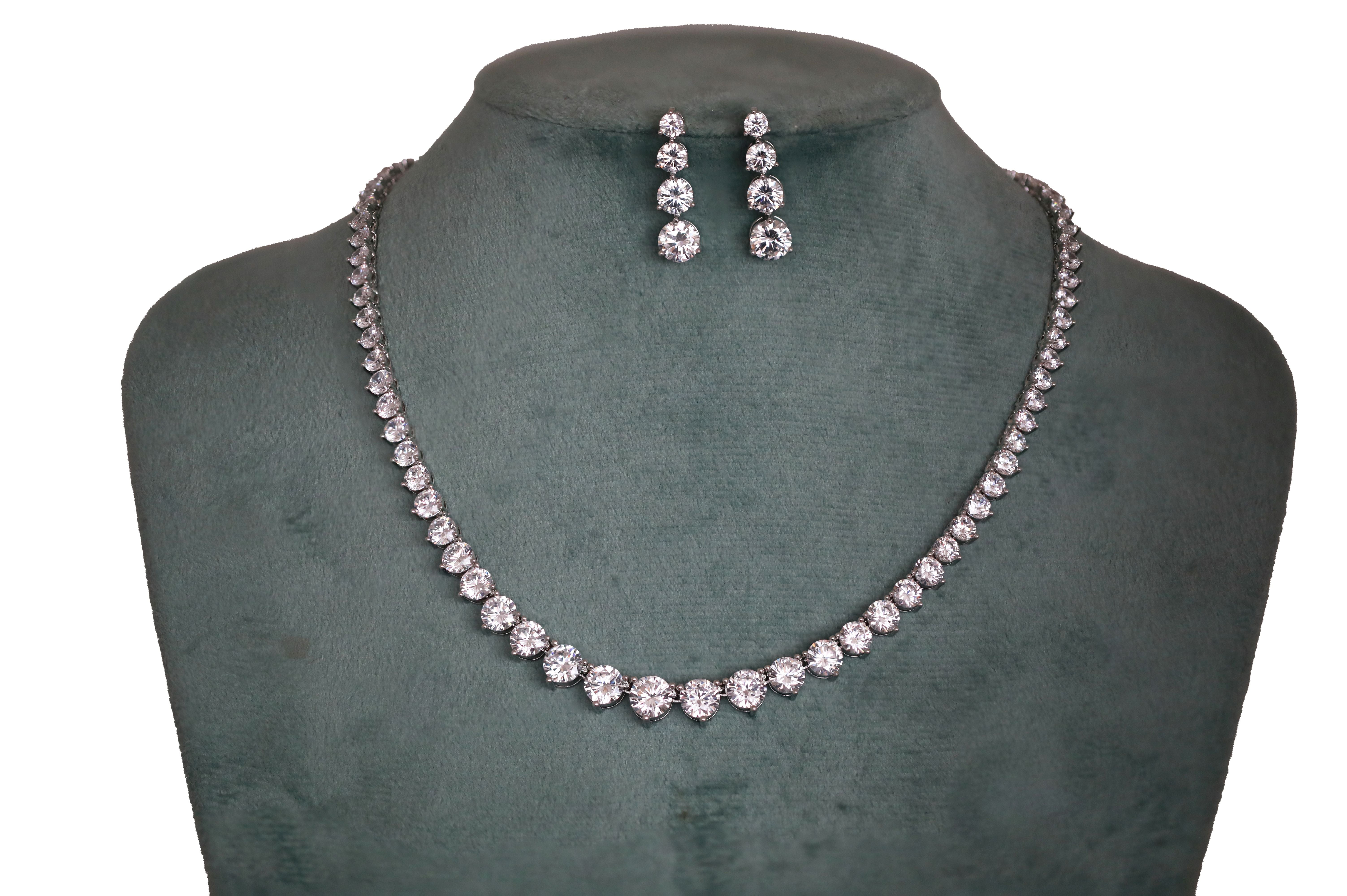 Zircon Minimalist Sparkle Necklace Set  4867