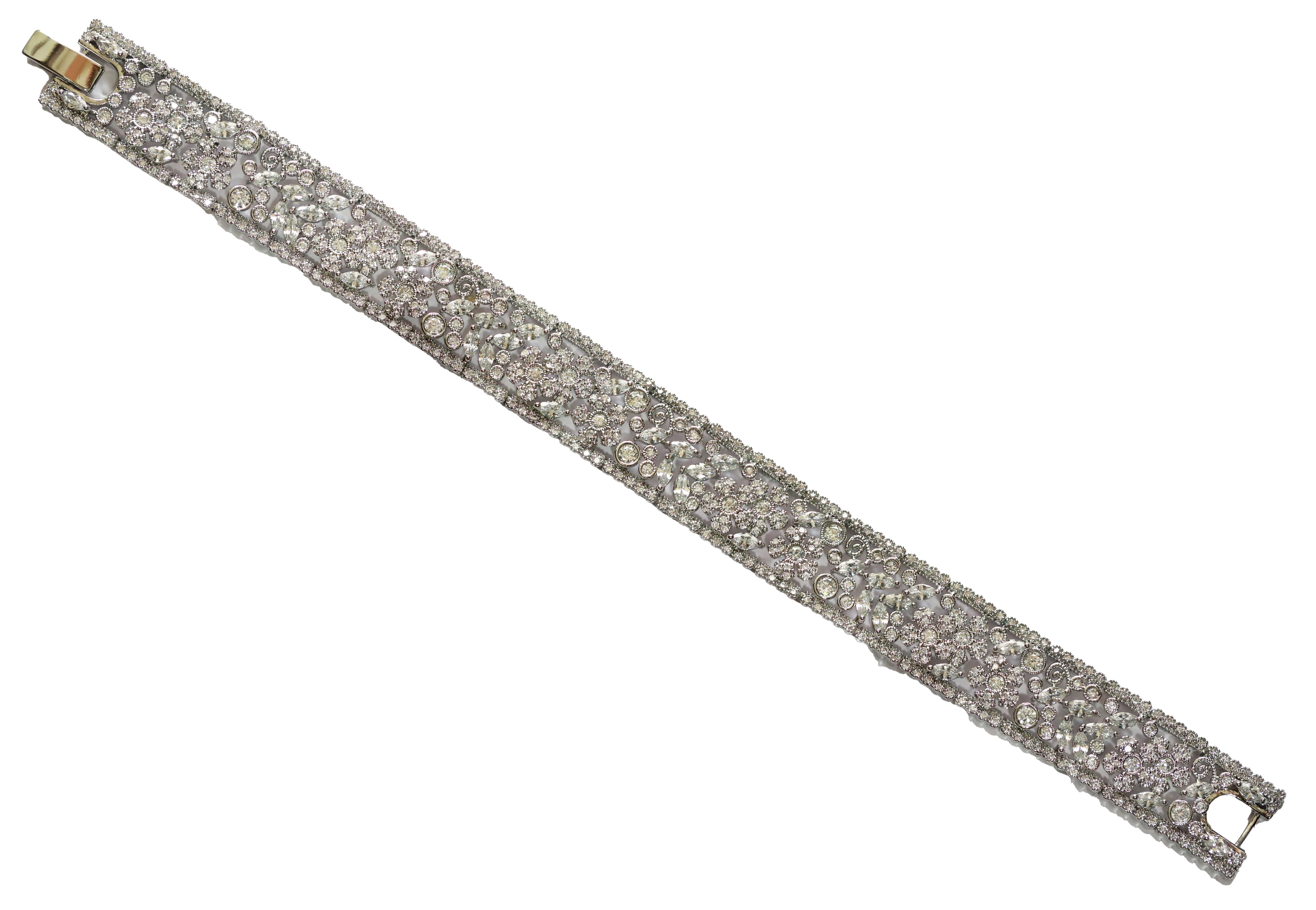 Zircon Crystal Bloom Cuff Bracelet 5316
