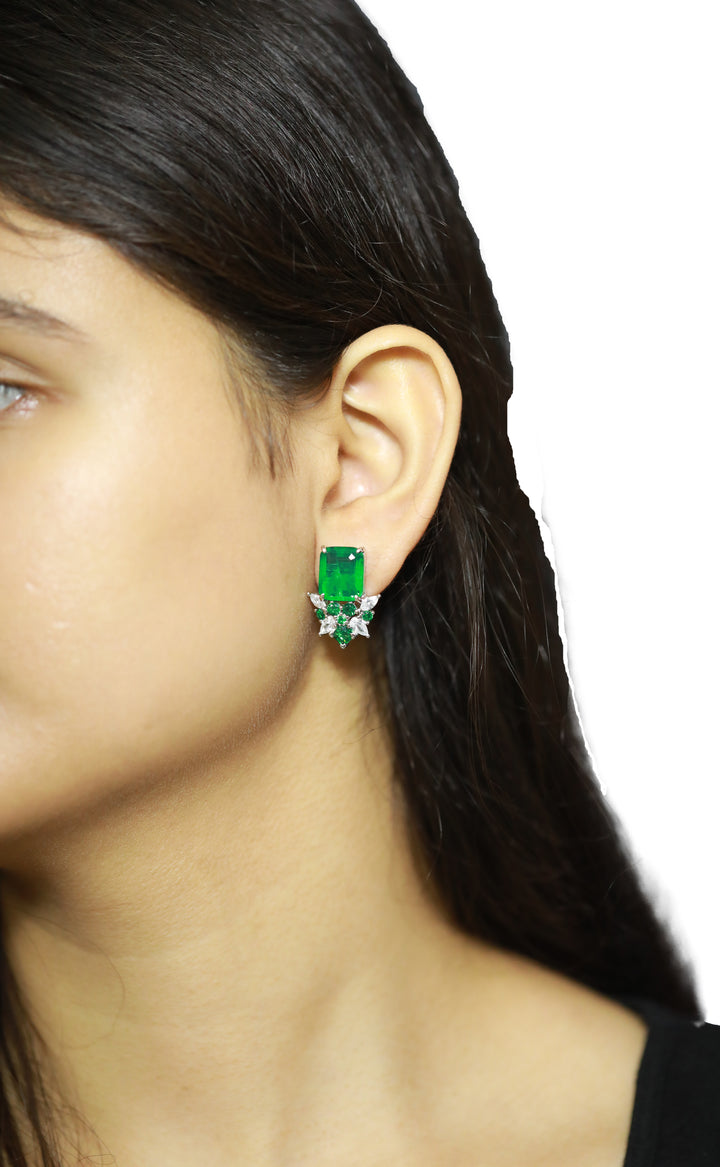 92.5 Sterling Silver Floral Cluster Stud  Earrings 15687