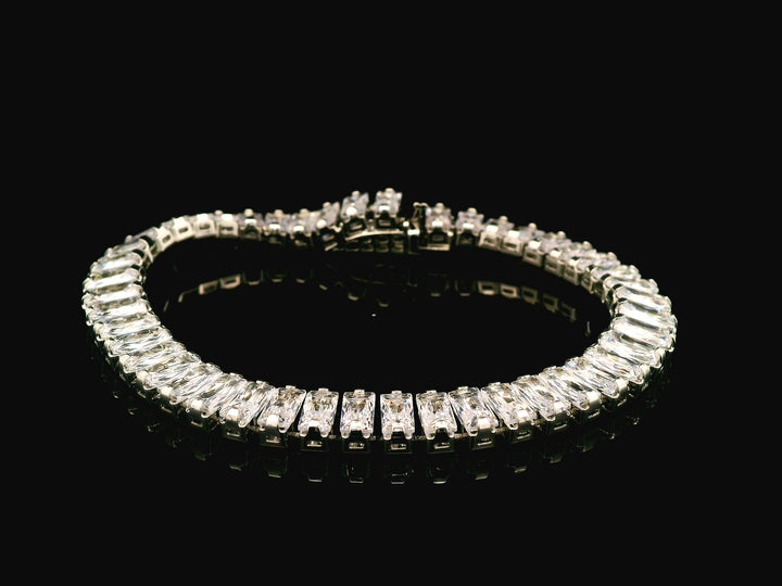 Zircon Bracelet  5662
