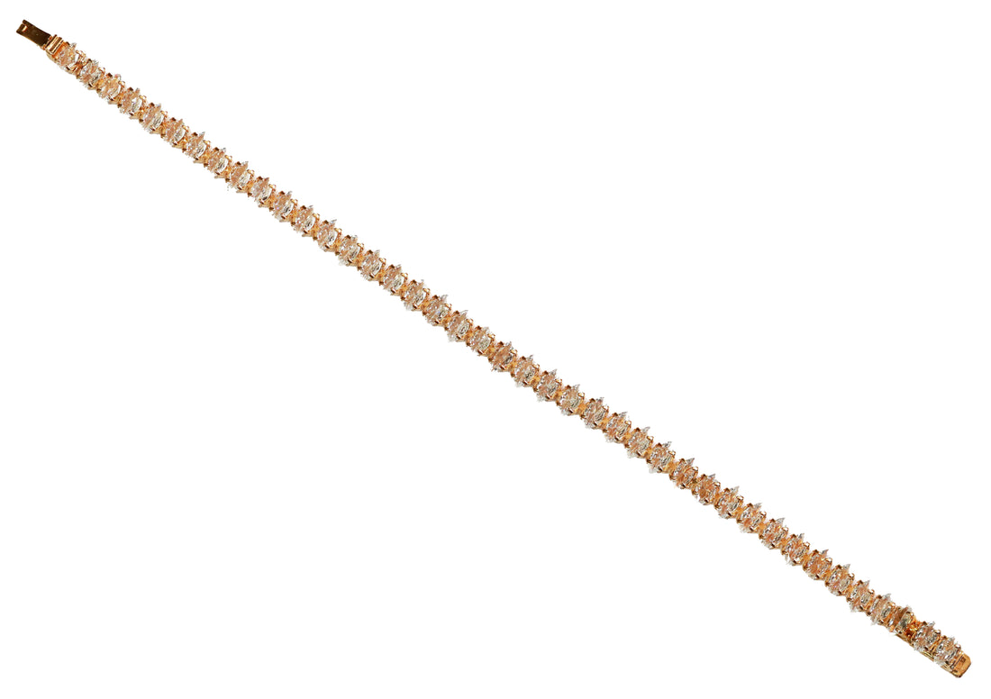 Zircon Petal-Inspired Bracelet 5665
