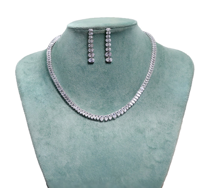 92.5 Sterling Silver Tapered Sparkle  Necklace 13266