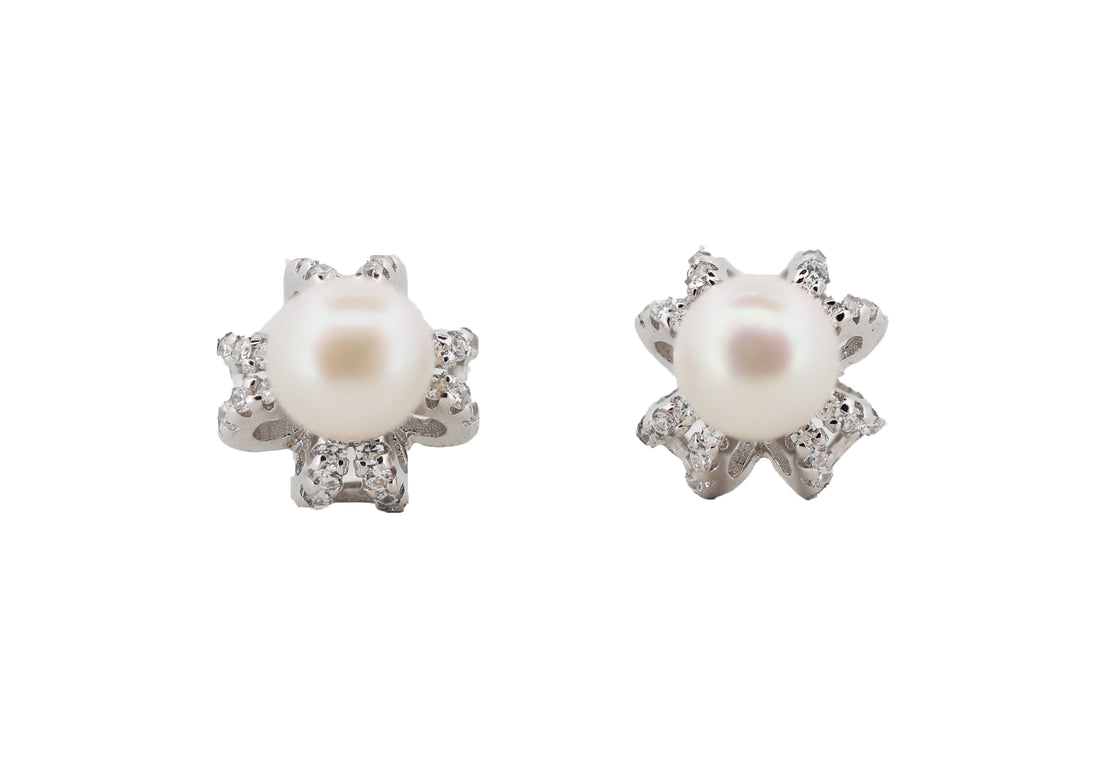 92.5 Sterling Silver Floral Pearl Stud  Earrings 15586