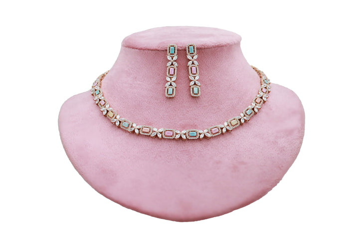 Zircon Halo Sparkle Floral Necklace Set 9926